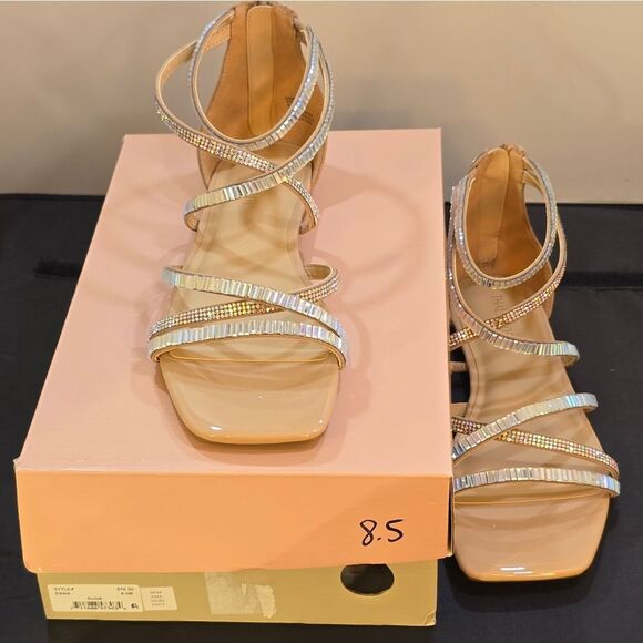 BRAND NEW THALIA SODI WOMEN'S DANA EMBELLISHED STRAPPY FLAT SANDALS - Picture 15 of 16